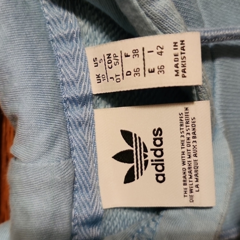 Adidas hoodie - Picture 3 of 3